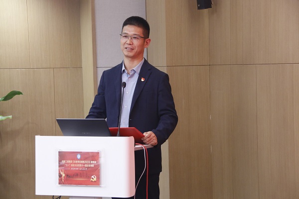 2玩球「中国」官方网页版总经理祝建明致辞.JPG